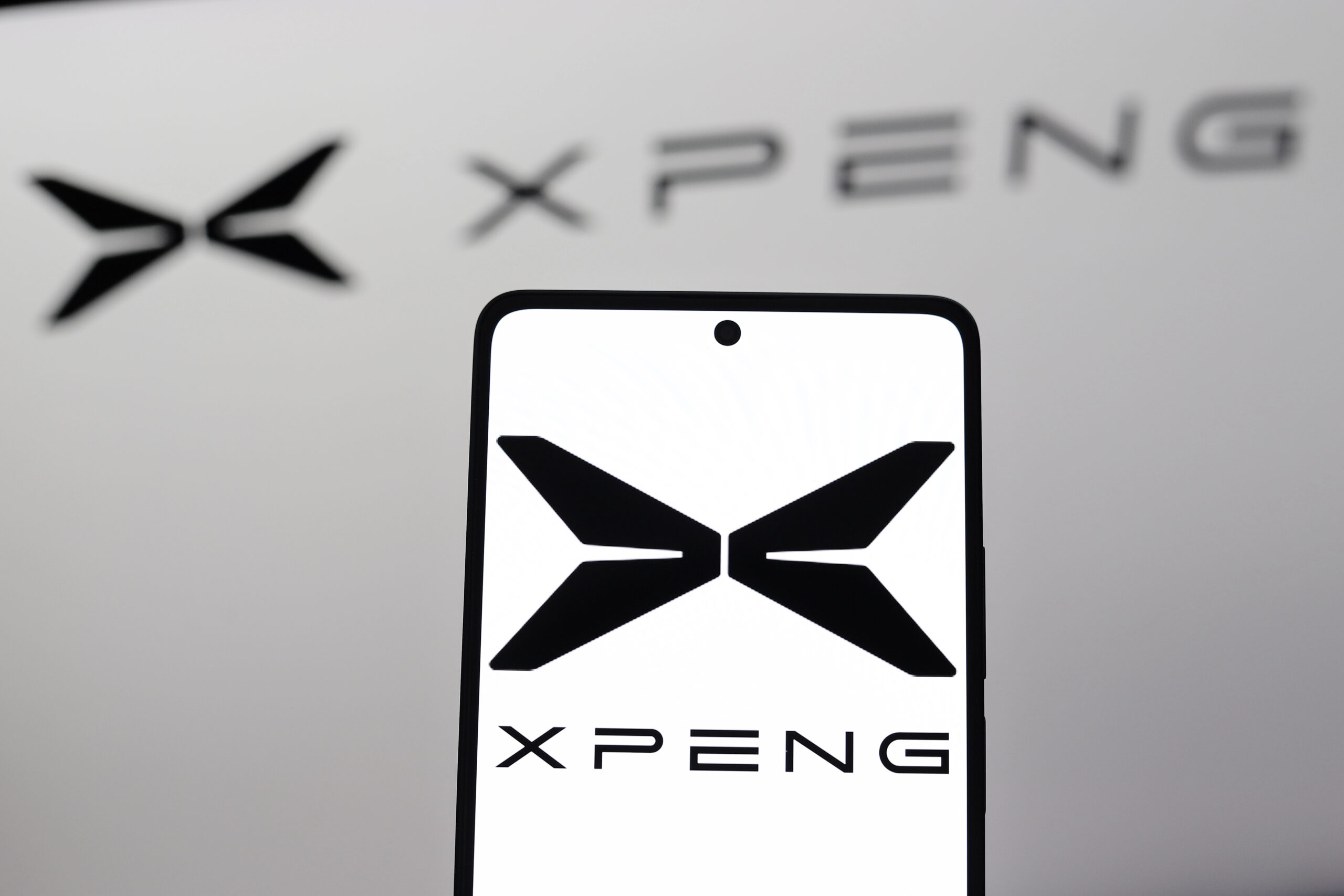 XPeng August 2026 Deliveries Rise as Robotaxi Testing Expands